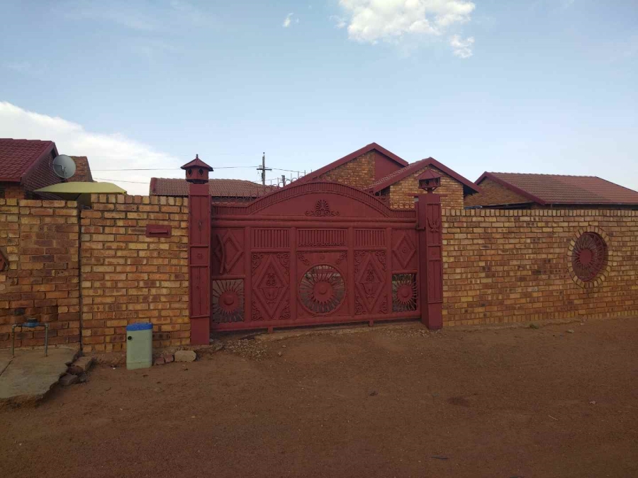 3 Bedroom Property for Sale in Soshanguve WW Gauteng