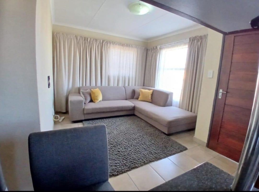 To Let 3 Bedroom Property for Rent in Kosmosdal Gauteng