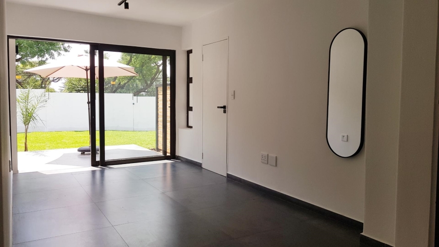 To Let 0 Bedroom Property for Rent in Blairgowrie Gauteng