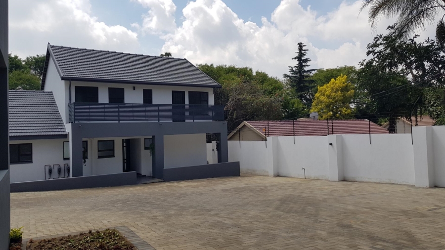 To Let 0 Bedroom Property for Rent in Blairgowrie Gauteng