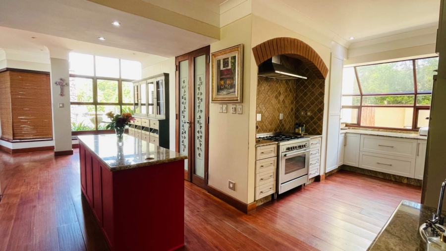 5 Bedroom Property for Sale in Midstream Estate Gauteng