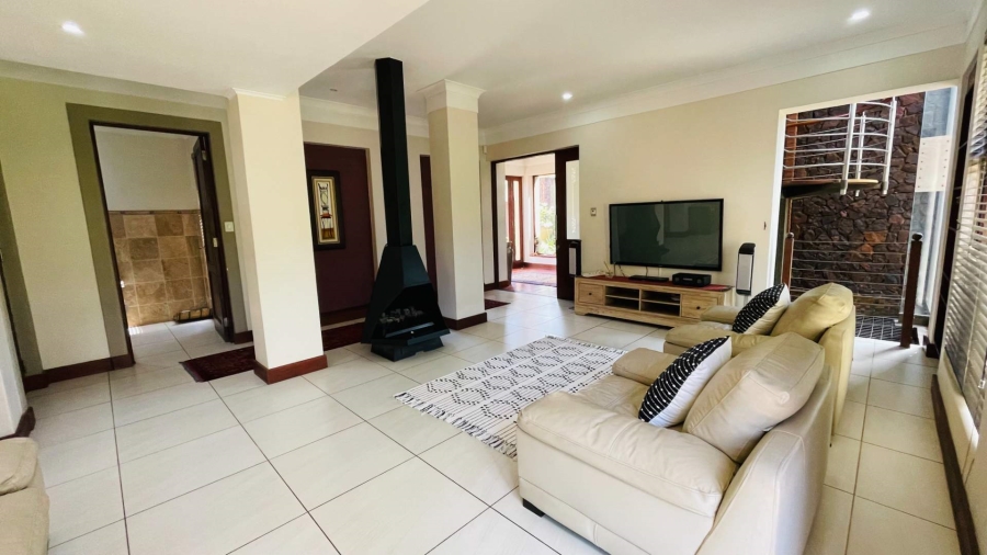 5 Bedroom Property for Sale in Midstream Estate Gauteng