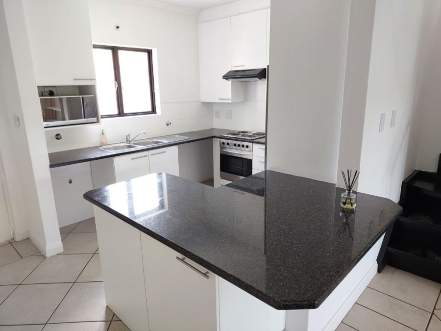 To Let 2 Bedroom Property for Rent in Morningside Gauteng