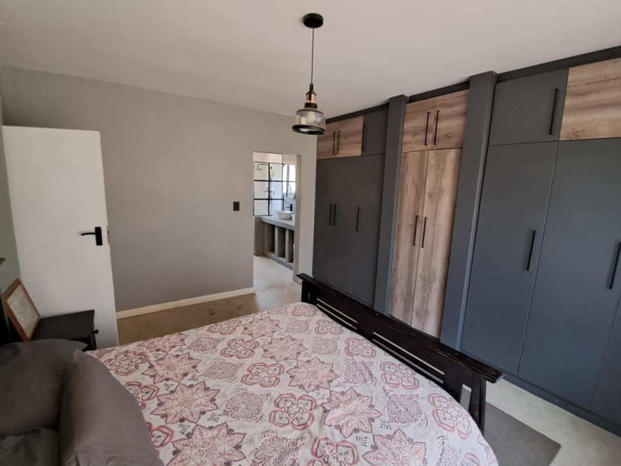 3 Bedroom Property for Sale in Oakdene Gauteng