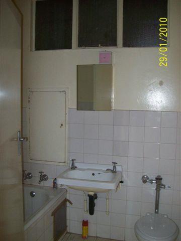 To Let 1 Bedroom Property for Rent in La Montagne Gauteng