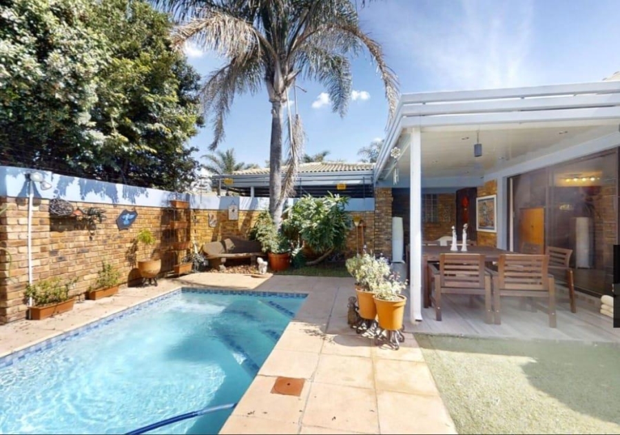 3 Bedroom Property for Sale in Bartlett Gauteng