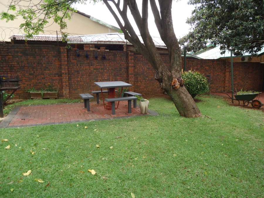 2 Bedroom Property for Sale in Rietfontein Gauteng