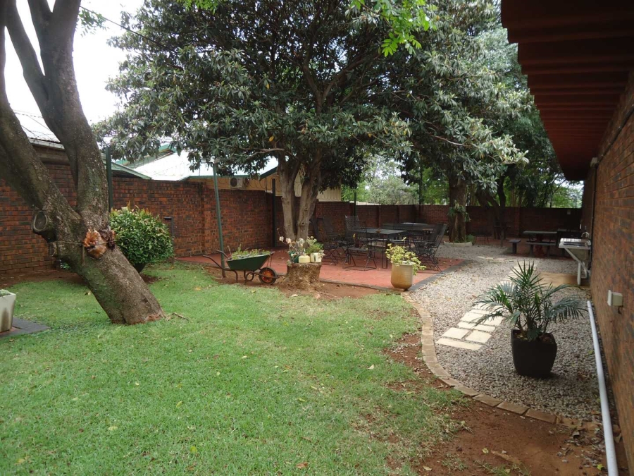 2 Bedroom Property for Sale in Rietfontein Gauteng