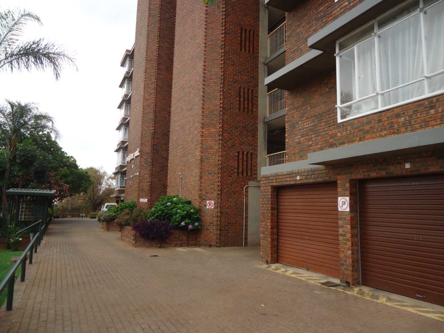 2 Bedroom Property for Sale in Rietfontein Gauteng