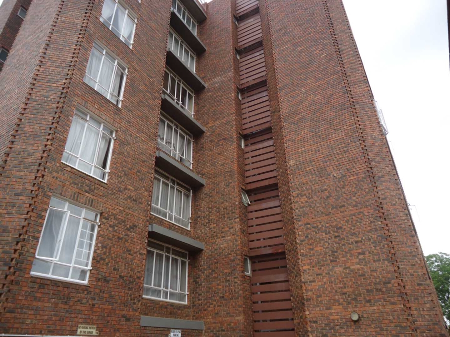 2 Bedroom Property for Sale in Rietfontein Gauteng