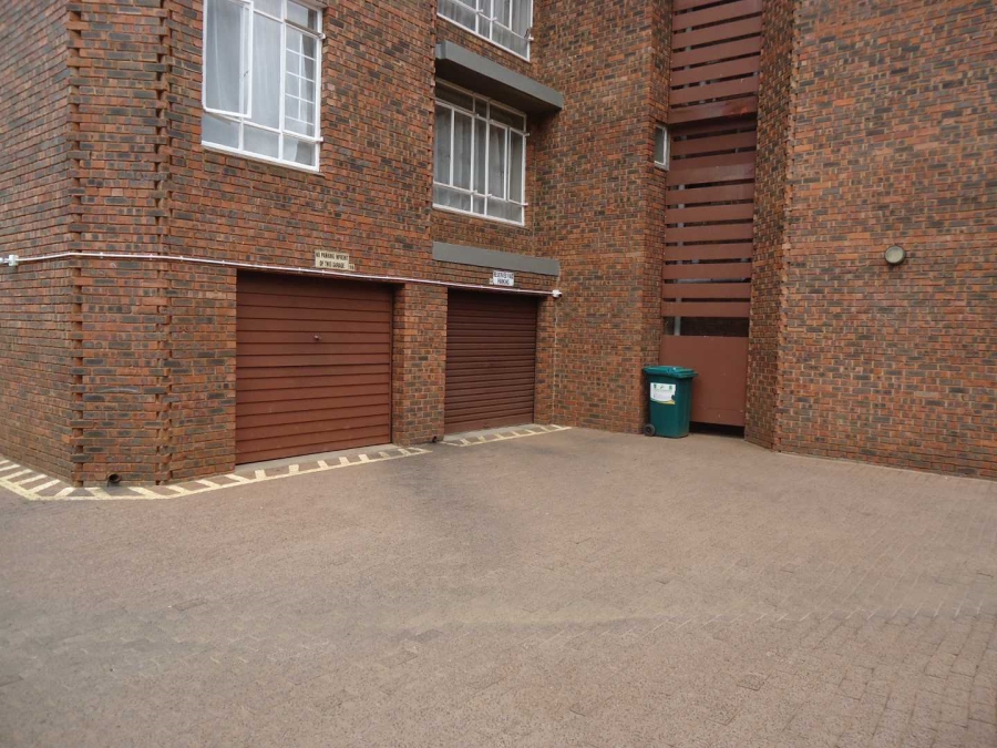 2 Bedroom Property for Sale in Rietfontein Gauteng