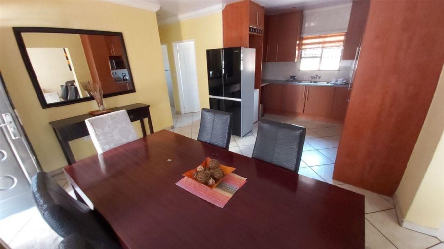 3 Bedroom Property for Sale in Birchleigh North Gauteng