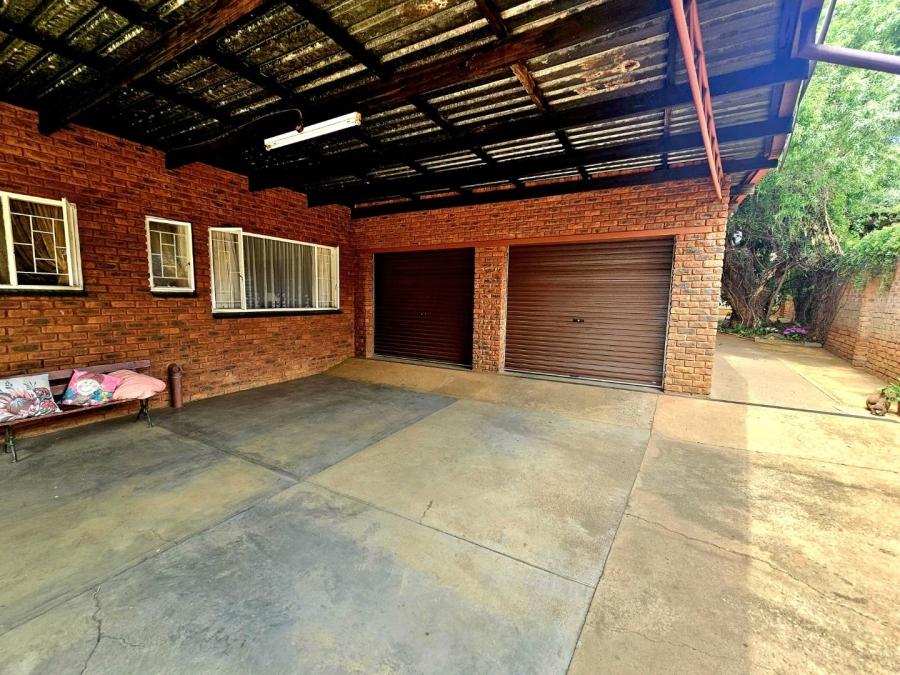 4 Bedroom Property for Sale in Wonderboom Gauteng