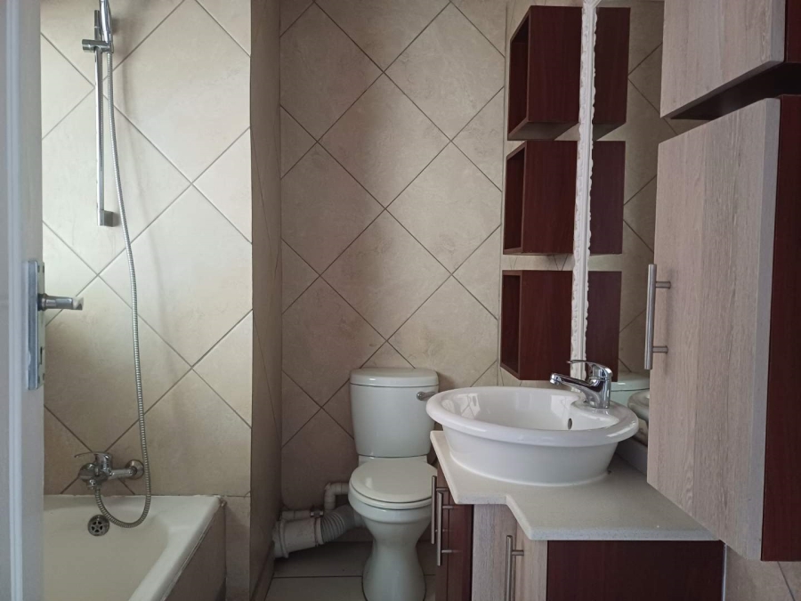 2 Bedroom Property for Sale in Alberton North Gauteng