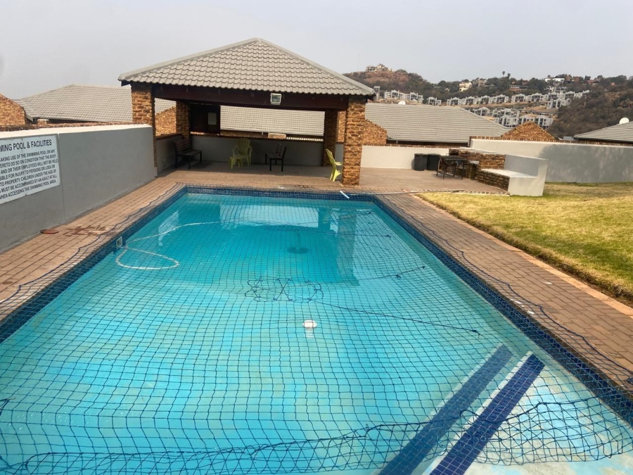 2 Bedroom Property for Sale in Bassonia Gauteng