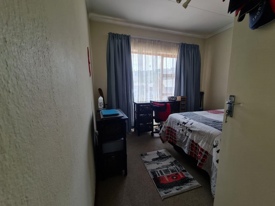 2 Bedroom Property for Sale in Bassonia Gauteng