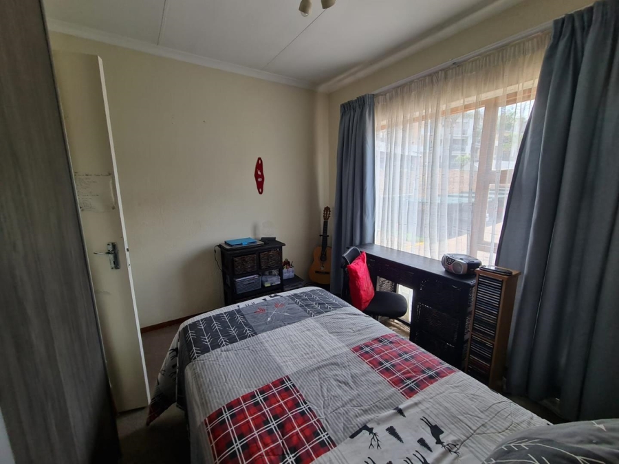 2 Bedroom Property for Sale in Bassonia Gauteng