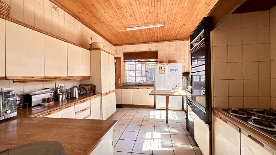 4 Bedroom Property for Sale in Rosettenville Gauteng