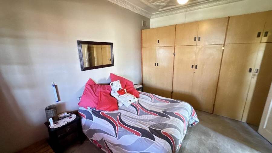 4 Bedroom Property for Sale in Rosettenville Gauteng