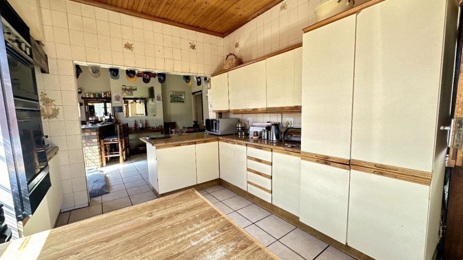 4 Bedroom Property for Sale in Rosettenville Gauteng