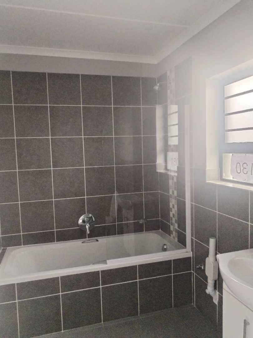 To Let 2 Bedroom Property for Rent in Willow Park Manor Gauteng