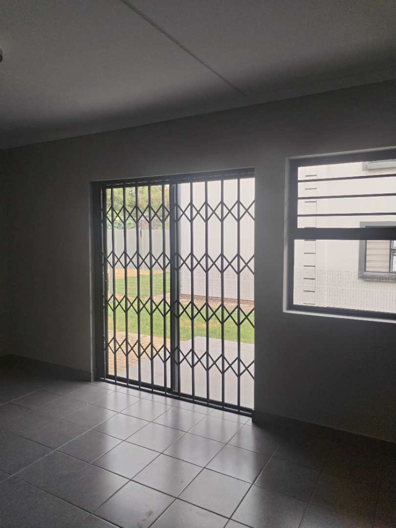 To Let 2 Bedroom Property for Rent in Willow Park Manor Gauteng