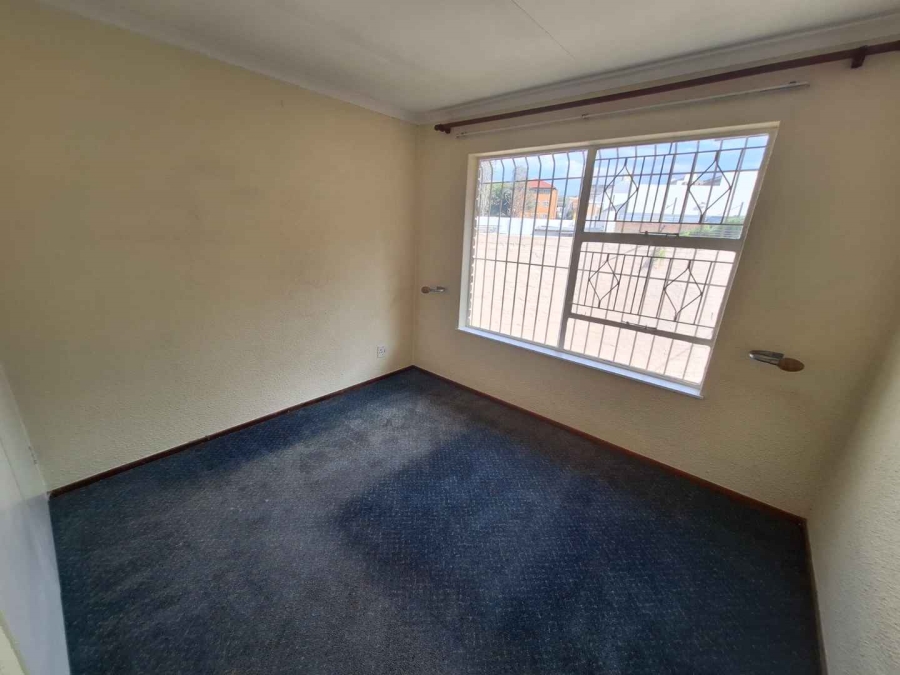 To Let 2 Bedroom Property for Rent in Blackheath Gauteng