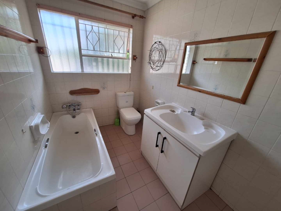 To Let 2 Bedroom Property for Rent in Blackheath Gauteng