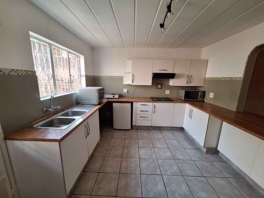 To Let 2 Bedroom Property for Rent in Blackheath Gauteng