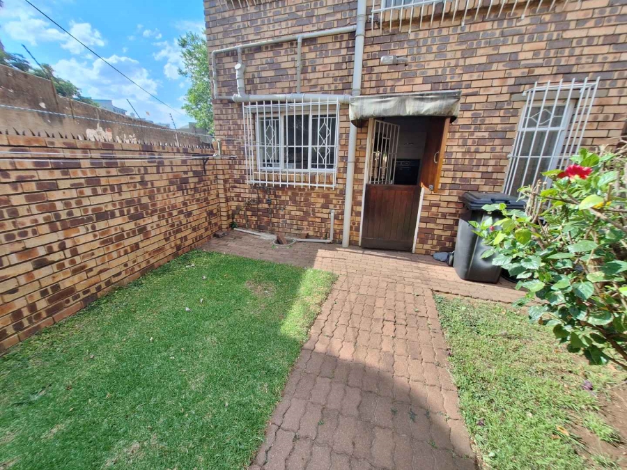 To Let 2 Bedroom Property for Rent in Blackheath Gauteng