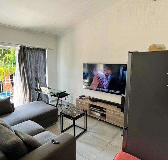 To Let 0 Bedroom Property for Rent in Corlett Gardens Gauteng