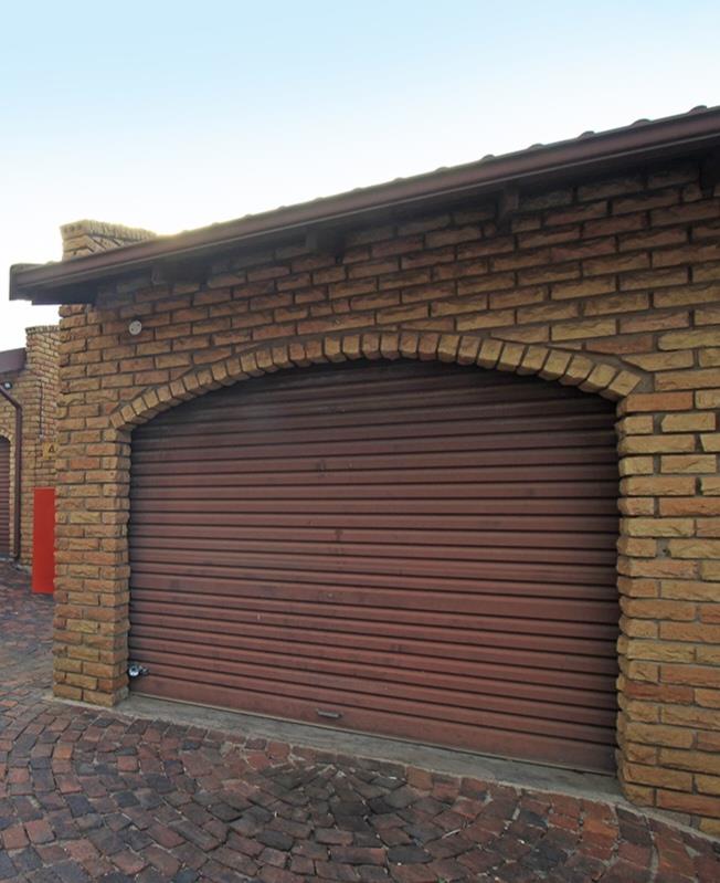 To Let 0 Bedroom Property for Rent in Corlett Gardens Gauteng