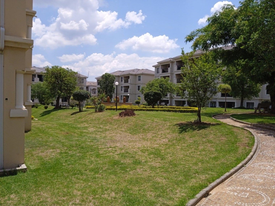 2 Bedroom Property for Sale in Noordwyk Gauteng