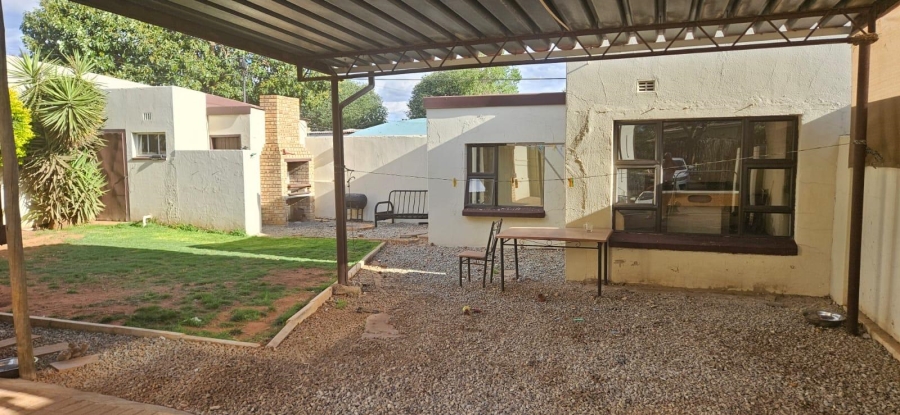 To Let 3 Bedroom Property for Rent in Krugersdorp Gauteng