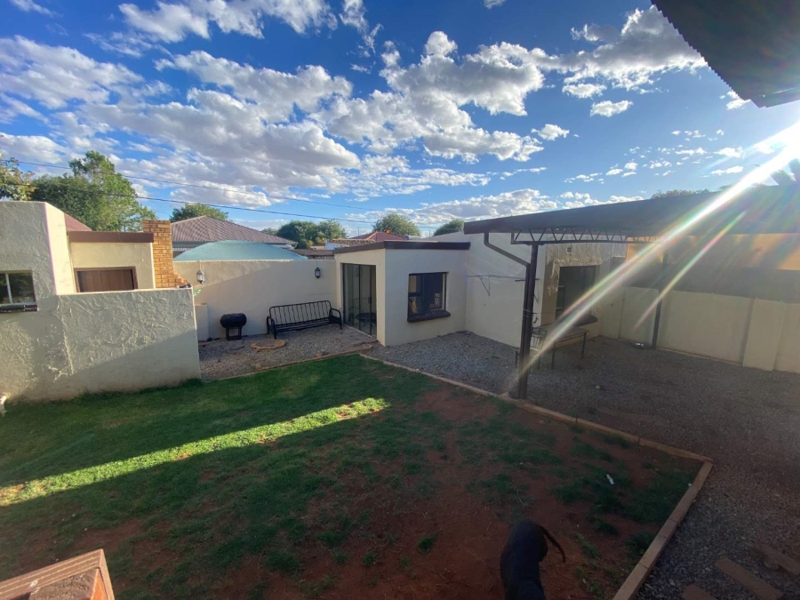 To Let 3 Bedroom Property for Rent in Krugersdorp Gauteng