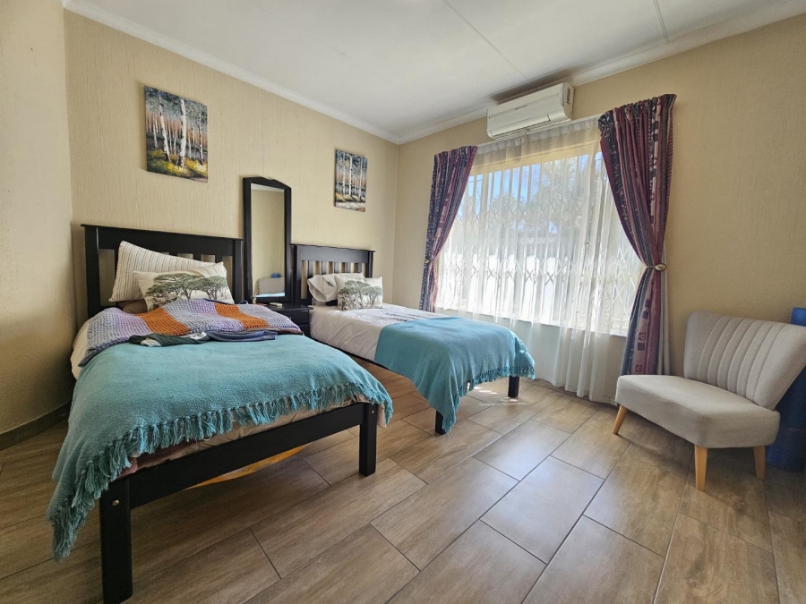 3 Bedroom Property for Sale in Mulbarton Gauteng