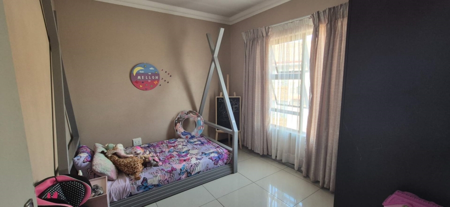 2 Bedroom Property for Sale in Brackendowns Gauteng