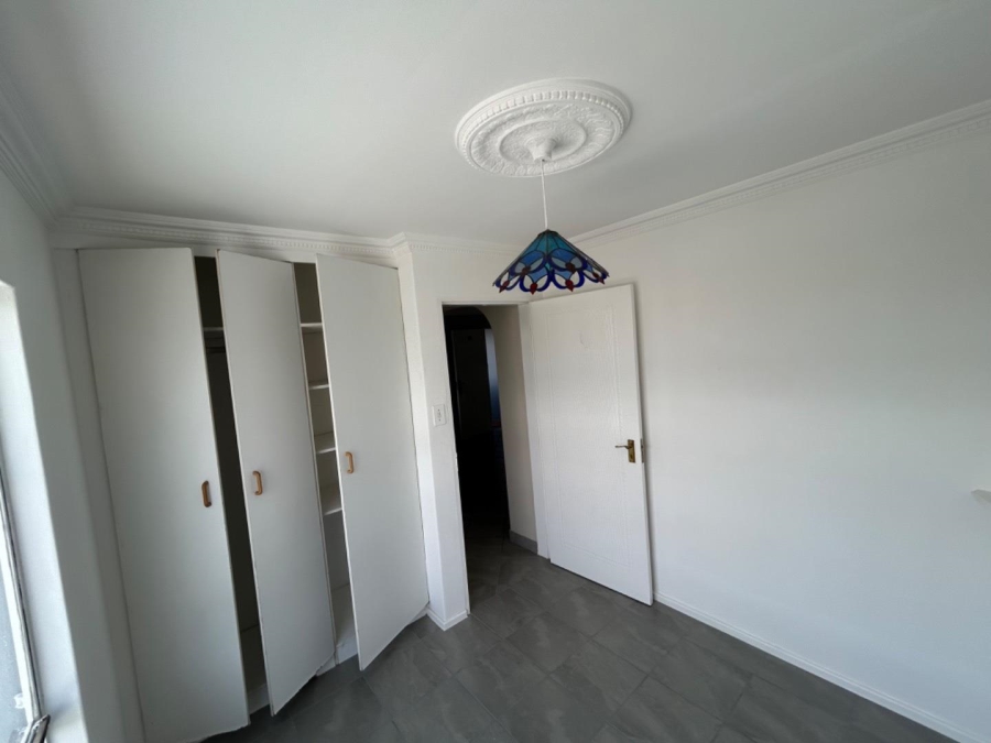 2 Bedroom Property for Sale in Verwoerdpark Gauteng