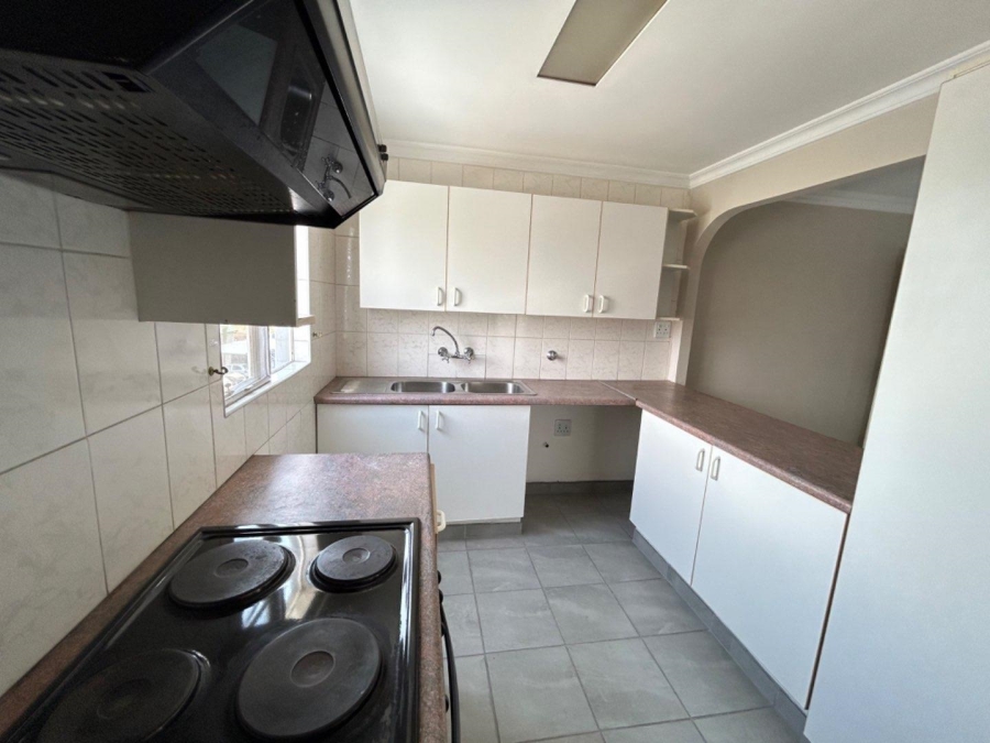 2 Bedroom Property for Sale in Verwoerdpark Gauteng