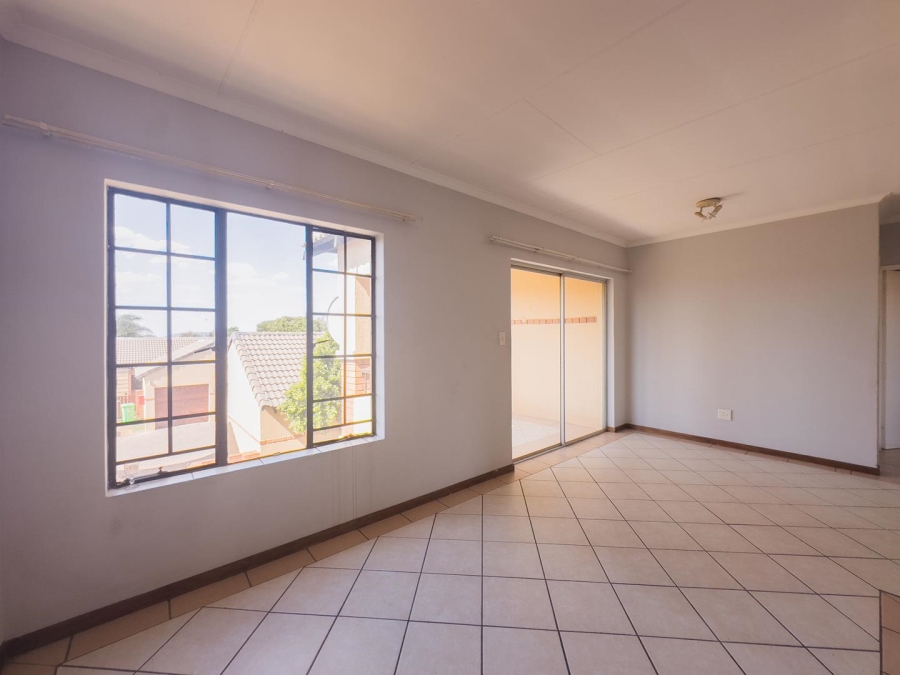 To Let 2 Bedroom Property for Rent in Equestria Gauteng