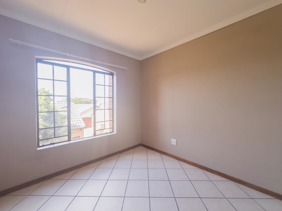 To Let 2 Bedroom Property for Rent in Equestria Gauteng