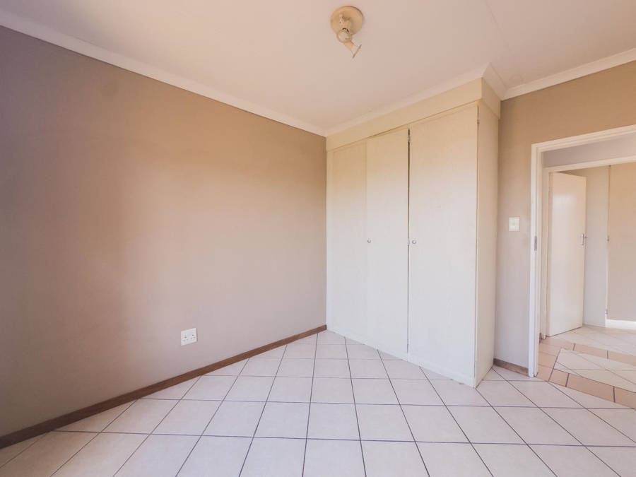 To Let 2 Bedroom Property for Rent in Equestria Gauteng