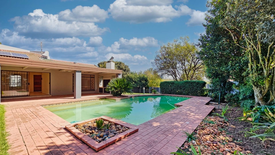 4 Bedroom Property for Sale in Sandown Gauteng