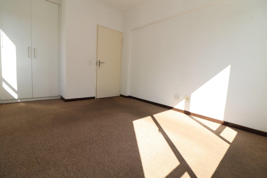 1 Bedroom Property for Sale in Bryanston Gauteng