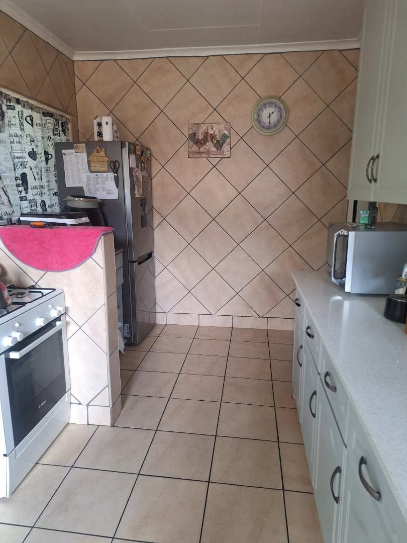 3 Bedroom Property for Sale in Albemarle Gauteng