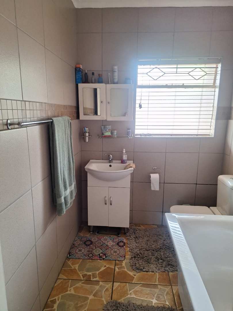 3 Bedroom Property for Sale in Albemarle Gauteng