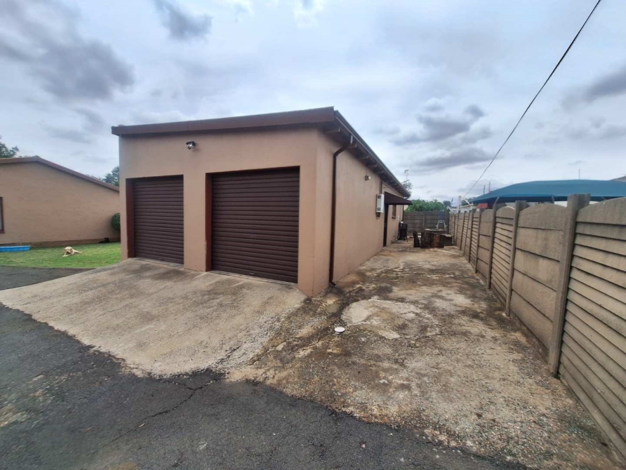 3 Bedroom Property for Sale in Albemarle Gauteng