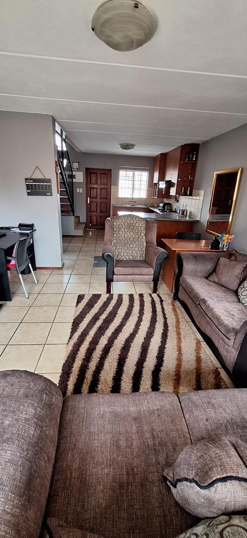 2 Bedroom Property for Sale in Farrar Park Gauteng