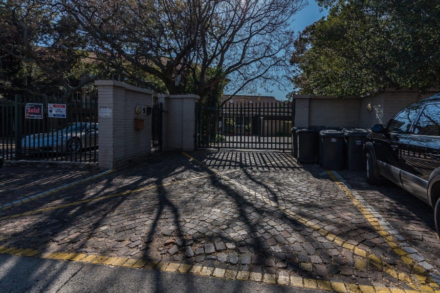 To Let 1 Bedroom Property for Rent in Hurlpark Gauteng