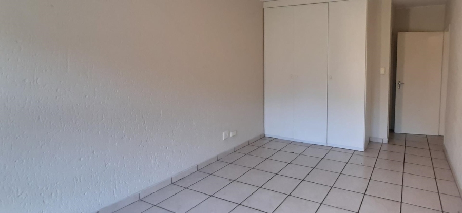 1 Bedroom Property for Sale in Sunninghill Gauteng